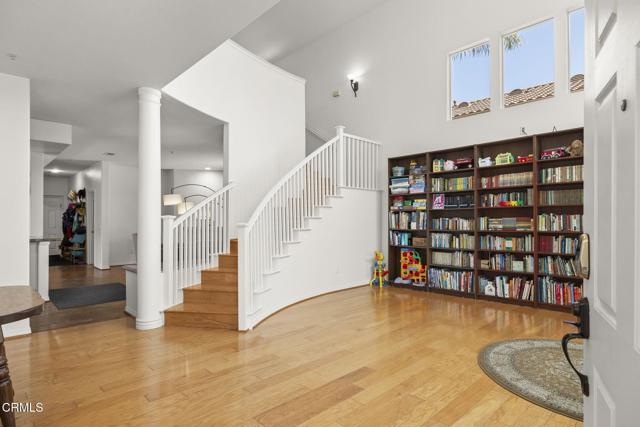 Detail Gallery Image 5 of 47 For 11185 Snapdragon St, Ventura,  CA 93004 - 4 Beds | 3 Baths