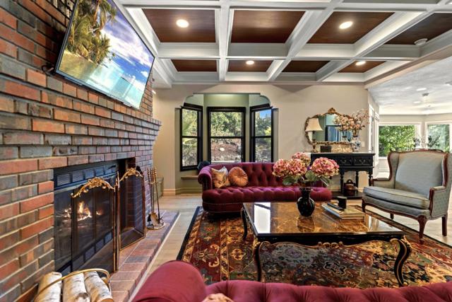 1128 Foxhurst Way, San Jose CA: https://media.crmls.org/mediaz/fd9644ce-e0ca-45ff-8b52-dd5303782486.jpg