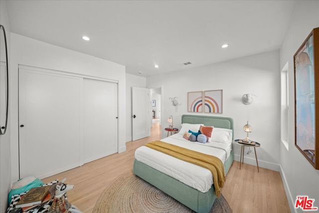1663 S Ogden Drive, Los Angeles CA: https://media.crmls.org/mediaz/fd9704fb-962d-4a30-bbf9-0bf7fda35461.jpg