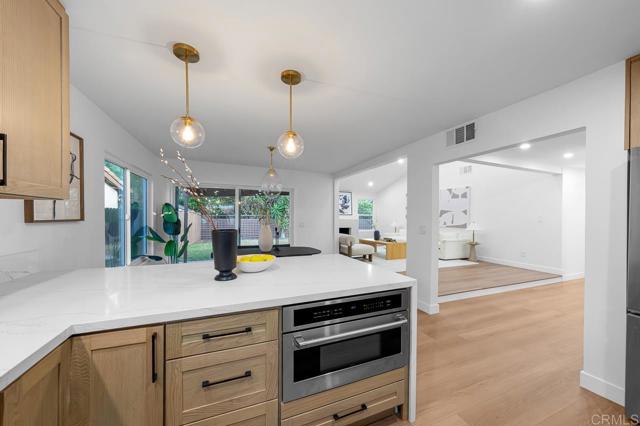 Detail Gallery Image 17 of 37 For 5679 Antigua Bld, San Diego,  CA 92124 - 3 Beds | 2 Baths