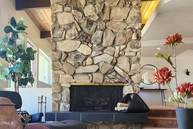 Detail Gallery Image 9 of 26 For 5519 Terrace Dr, La Crescenta,  CA 91214 - 4 Beds | 2 Baths