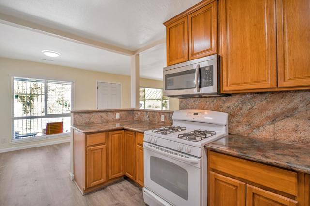 14997 Edgemoor Street, San Leandro CA: https://media.crmls.org/mediaz/fd989539-f52c-42de-9e02-c975a4faec90.jpg