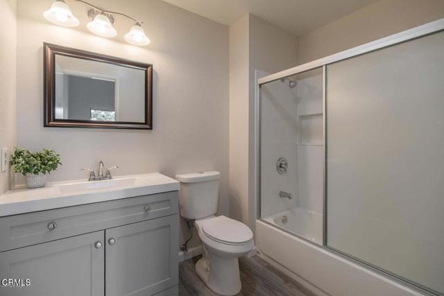 784 Seawind Way, Port Hueneme CA: https://media.crmls.org/mediaz/fd989887-d16a-4e11-814e-3ed994c57268.jpg