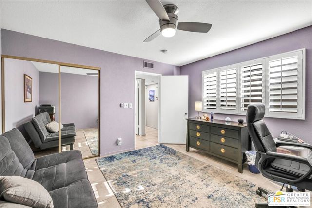 1678 Paseo De La Palma, Palm Springs CA: https://media.crmls.org/mediaz/fd989e84-3e1c-415c-bb8c-2b21af4f9759.jpg