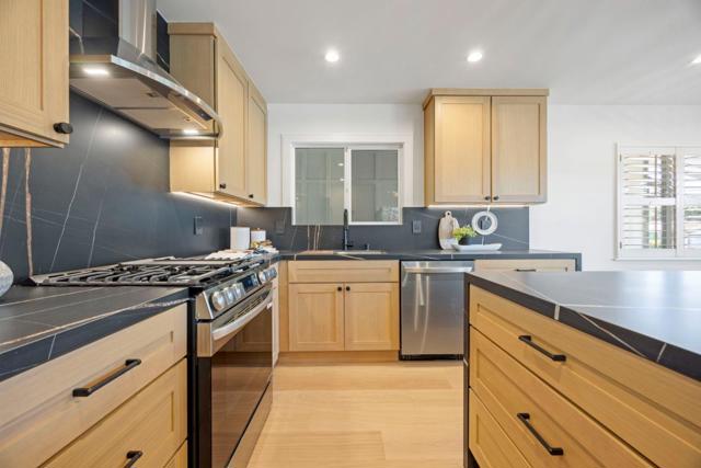 946 Fleming Avenue, San Jose CA: https://media.crmls.org/mediaz/fd98fa73-6a9d-4d76-a5ea-862506089295.jpg