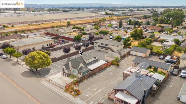 2090 Marina Blvd, San Leandro CA: https://media.crmls.org/mediaz/fd999597-ae86-452b-a4f4-2e7bd540b714.jpg