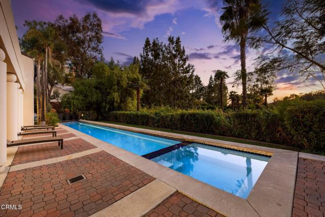 1265 Chateau Road, Pasadena CA: https://media.crmls.org/mediaz/fd99b947-f94a-43c3-b43a-931d63050cd7.jpg