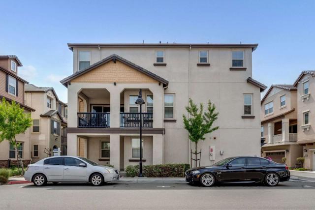 1573 Hidden Creek Lane, Milpitas CA: https://media.crmls.org/mediaz/fd9aab21-8de1-4b62-833a-4932a29fc069.jpg