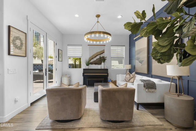 4173 Caribbean Street, Oxnard CA: https://media.crmls.org/mediaz/fd9af9c6-b271-4d00-9db7-63d6ca18dec5.jpg