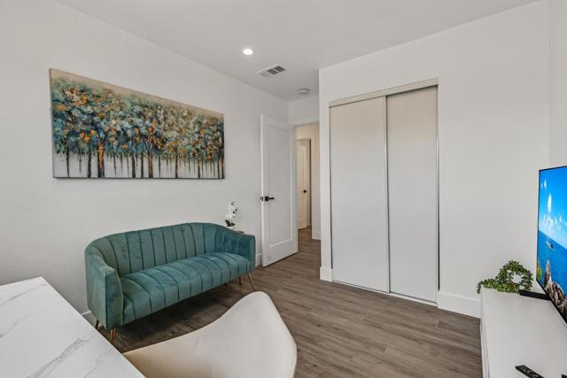 1104 Fassler Avenue, Pacifica CA: https://media.crmls.org/mediaz/fd9b244e-3b9d-400b-b442-1b9721b5245a.jpg