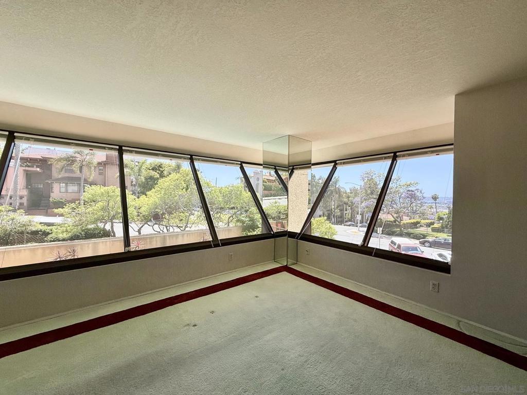 230 Laurel St - photo 15