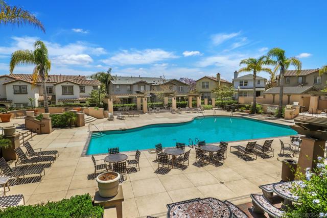1675 Tree Song Ln, Chula Vista CA: https://media.crmls.org/mediaz/fd9c114b-9be0-4e27-871f-e737da9dc5c1.jpg