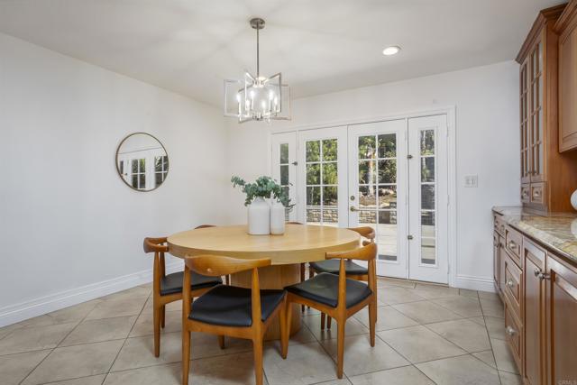 Detail Gallery Image 22 of 59 For 5861 College Ave, San Diego,  CA 92120 - 3 Beds | 2 Baths