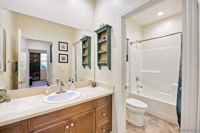 7000 Mariposa, Santee CA: https://media.crmls.org/mediaz/fd9d4f45-db74-4c28-a173-07b61c8d4590.jpg