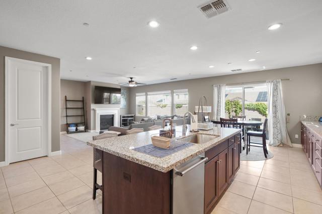 336 Wilmington Court, Brentwood CA: https://media.crmls.org/mediaz/fd9e35f7-6c46-411d-a362-3c54eaad8e10.jpg