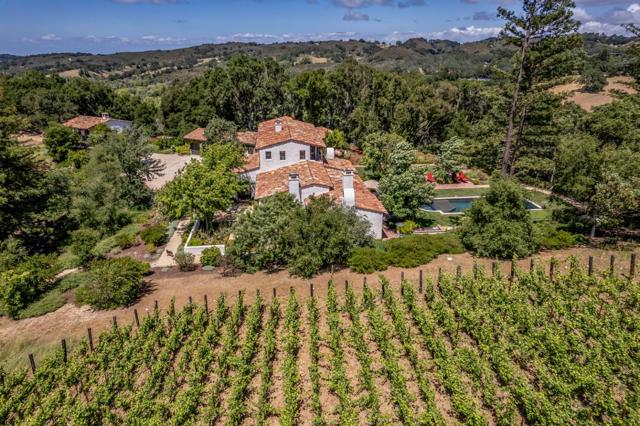 180 Farm Road, Woodside CA: https://media.crmls.org/mediaz/fd9e5a02-d9c2-4147-b5a9-cf96a151c8cd.jpg