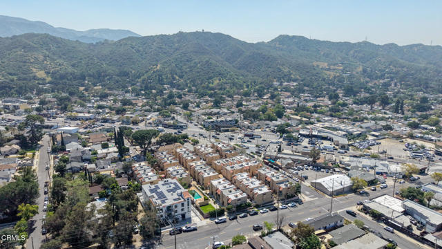Detail Gallery Image 26 of 27 For 10260 Plainview Ave #12,  Los Angeles,  CA 91042 - 3 Beds | 2/1 Baths