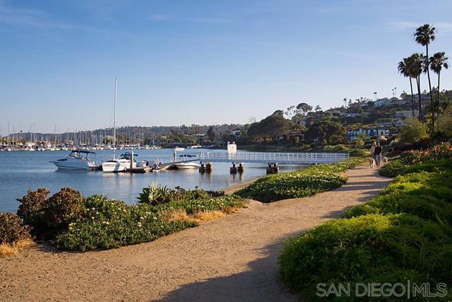 812 San Antonio Pl, San Diego CA: https://media.crmls.org/mediaz/fd9f036c-491e-4e23-a5fd-76ce7ff7618a.jpg