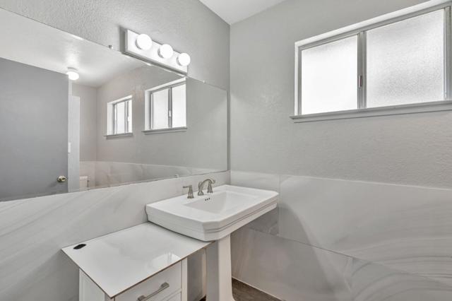 3504 SUNRISE Court, Martinez CA: https://media.crmls.org/mediaz/fd9f2ad1-ffaa-4ab3-94b1-d99c5dfd5bac.jpg