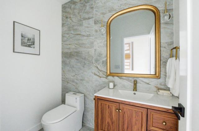 55 Orchard Avenue, Redwood City CA: https://media.crmls.org/mediaz/fd9f4665-4e2f-4659-ac02-07662785bdd5.jpg