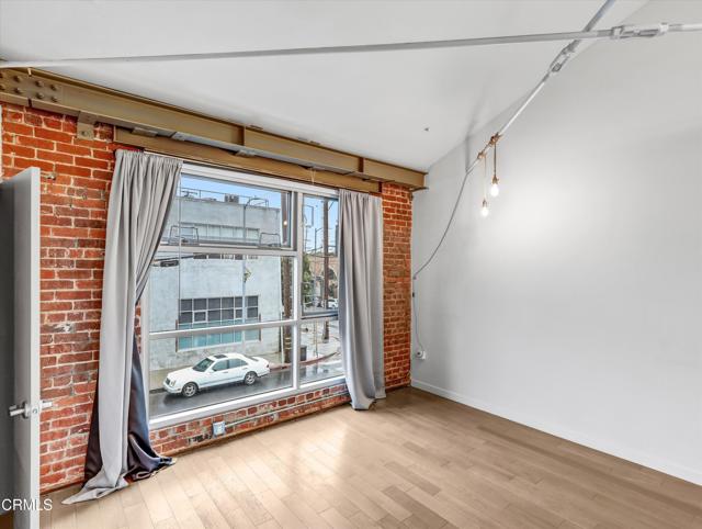 Detail Gallery Image 17 of 40 For 527 Molino St #110,  Los Angeles,  CA 90013 - 2 Beds | 1/1 Baths