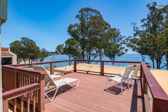 825 Balboa Avenue, Capitola CA: https://media.crmls.org/mediaz/fda0d4c8-91df-4bf0-8aa9-fa9dab75413a.jpg