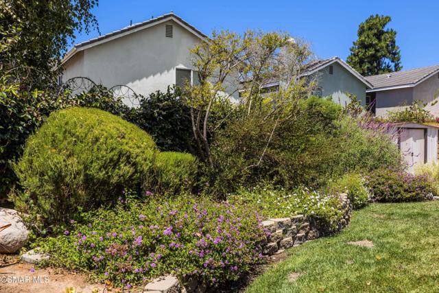 4471 Skyglen Court, Moorpark CA: https://media.crmls.org/mediaz/fda210fd-2278-4c5e-819a-0e338cdfd1b4.jpg