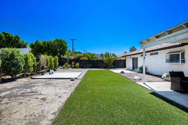 66424 San Juan Road, Desert Hot Springs CA: https://media.crmls.org/mediaz/fda221f4-3330-4669-9284-46543c382819.jpg