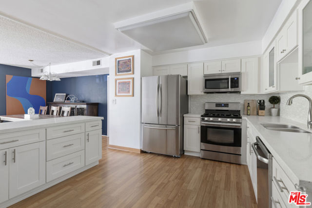 6771 Springpark Avenue, 102A photo 2