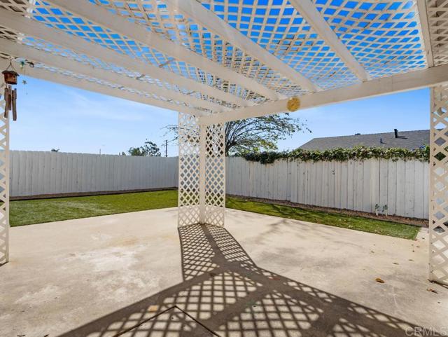 Detail Gallery Image 17 of 27 For 10020 Stanley Ct, Santee,  CA 92071 - 4 Beds | 2 Baths