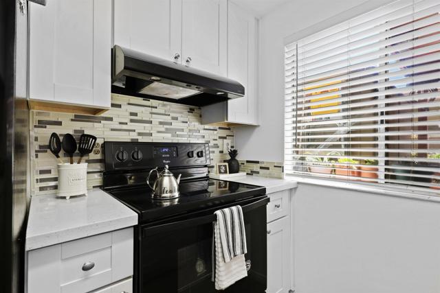 11935 Royal Rd, El Cajon CA: https://media.crmls.org/mediaz/fda51a92-6688-47bd-8910-dd4f5767a05b.jpg