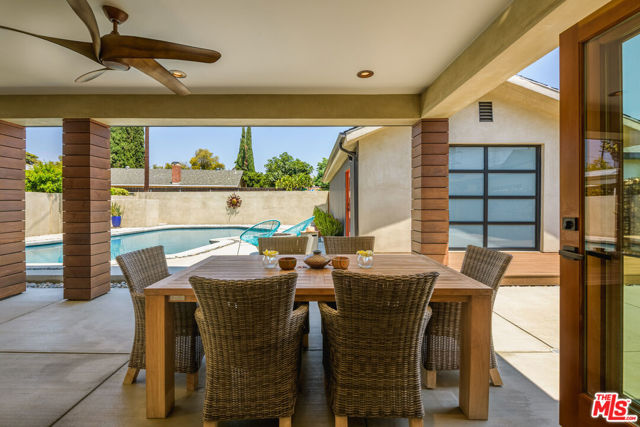 18839 Plummer Street, Northridge CA: https://media.crmls.org/mediaz/fda5dc30-51e6-4a2b-96c4-4773720e07a2.jpg