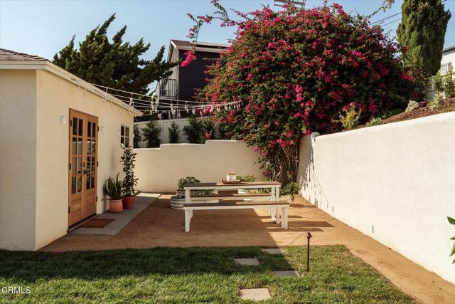 3029 isabel dr Drive, Los Angeles CA: https://media.crmls.org/mediaz/fda6f8dc-97fd-4d26-8c25-b924897acdf1.jpg