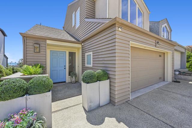 Detail Gallery Image 4 of 45 For 2542 Manchester Ave, Cardiff By The Sea,  CA 92007 - 3 Beds | 3/1 Baths