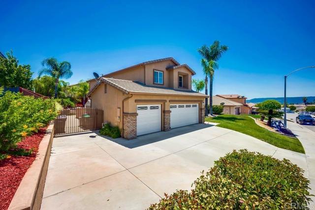 35616 Country Park Dr., Wildomar CA: https://media.crmls.org/mediaz/fda9ee7d-58a0-47ec-b23b-3731078bab46.jpg