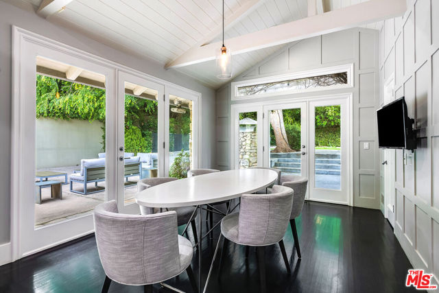 Drew Fenton | 422 Parkwood Drive Los Angeles CA | MLS: 7209274