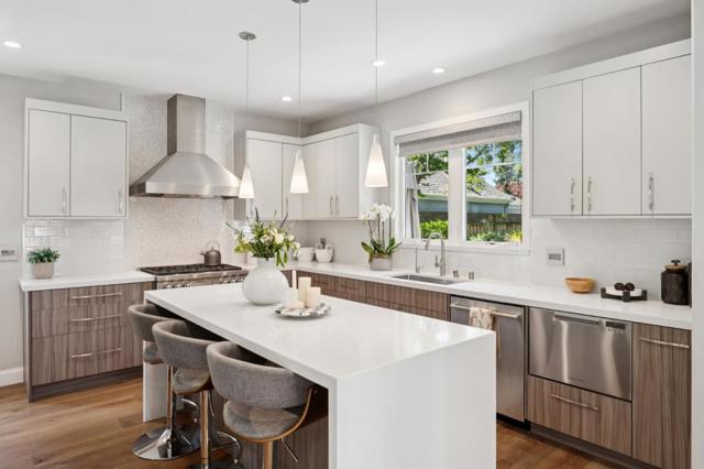 2608 Bryant Street, Palo Alto CA: https://media.crmls.org/mediaz/fdac85ce-d94d-4b23-baee-f57bac0e0358.jpg