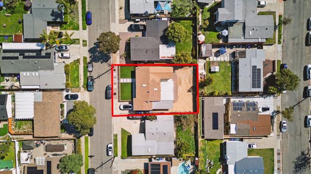 4862 Kesling Ct, San Diego CA: https://media.crmls.org/mediaz/fdac9eec-2e6d-44b6-b12b-fad467627b25.jpg