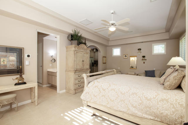 78700 Cabrillo Way, La Quinta CA: https://media.crmls.org/mediaz/fdacd857-baa4-40d5-8665-d3557fce7c61.jpg