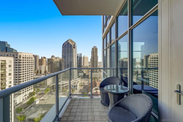 1262 Kettner Blvd, San Diego CA: https://media.crmls.org/mediaz/fdad5206-187c-4b26-b61e-a8e882c20743.jpg