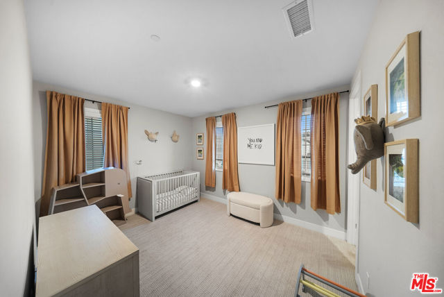 20643 W Wood Rose Court, Porter Ranch CA: https://media.crmls.org/mediaz/fdad8790-4afb-4174-a897-773aa77b5a0b.jpg
