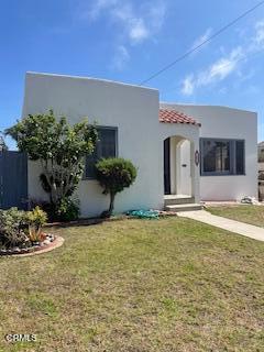 206 S Pacific Avenue, Ventura CA: https://media.crmls.org/mediaz/fdae9cde-a6ec-402b-a901-6df174a7d678.jpg