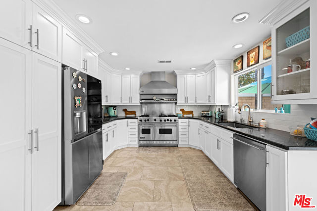 23716 Elkwood Street, West Hills CA: https://media.crmls.org/mediaz/fdb01cda-0c38-4c64-b565-4087d5afc8b4.jpg