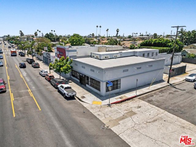  Commercial for Sale in Los Angeles, California