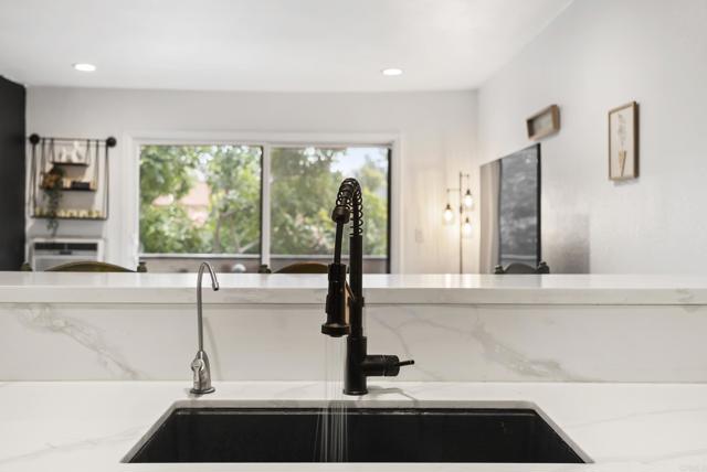 Detail Gallery Image 12 of 43 For 6780 Friars Rd #243,  San Diego,  CA 92108 - 2 Beds | 1 Baths