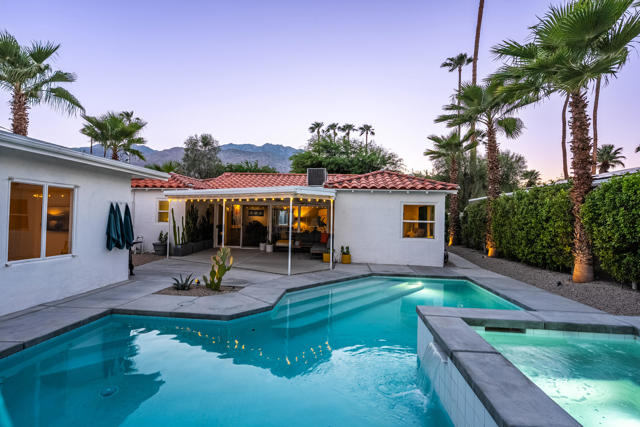 748 N Calle Rolph, Palm Springs, CA 92262