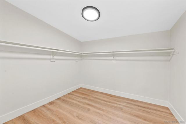 1160 Erica St, Escondido CA: https://media.crmls.org/mediaz/fdb397a7-1770-4db2-8a11-0e3f2342bec2.jpg