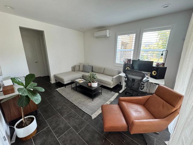 5808 Nugget Way, Dublin CA: https://media.crmls.org/mediaz/fdb40e36-63a1-4197-acbe-a9b5995cbd4c.jpg