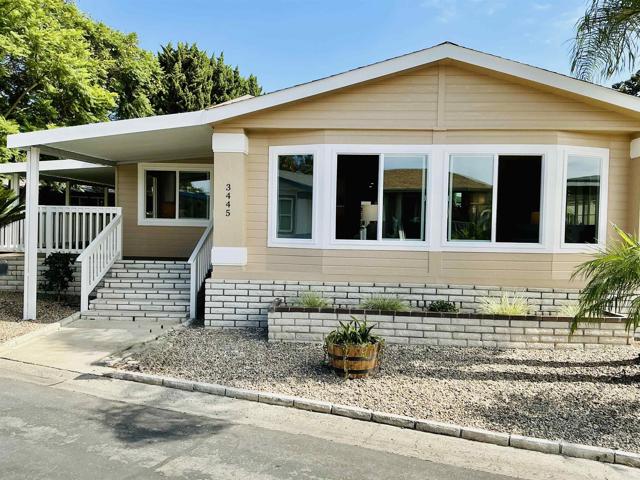 3445 Don Ortega Drive, Carlsbad CA: https://media.crmls.org/mediaz/fdb41bb9-c3d8-4eff-abd6-685fc4c2f01d.jpg
