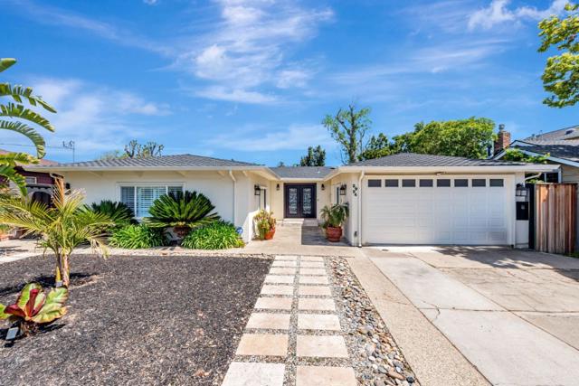 2924 Vivian Lane, San Jose CA: https://media.crmls.org/mediaz/fdb47b40-8ceb-49d4-bbe4-f526b78f365b.jpg